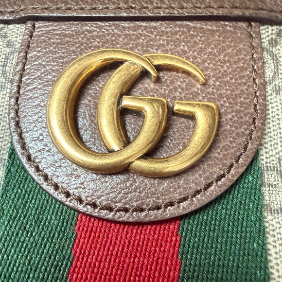 Gucci Beige GG Pattern Shoulder Bag with Red and Green Stripe - Picture 13 of 17